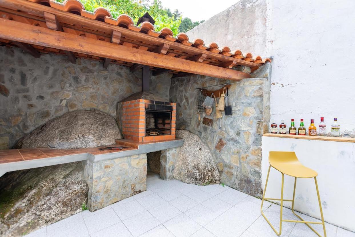 Апартаменты A Casa Da Rapariga De Cabelo Azul Мантейгас Экстерьер фото